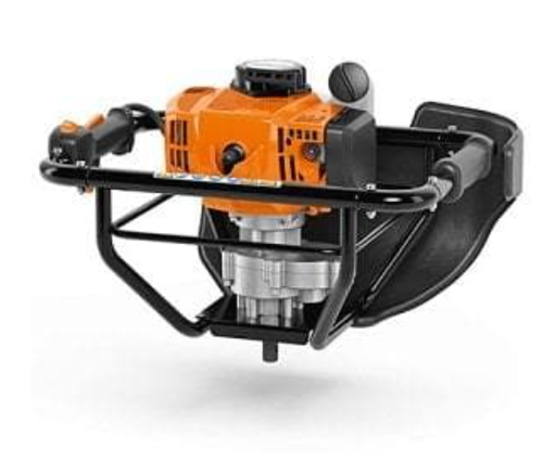 BT 230 EARTH AUGER ENGINE WITH OIL